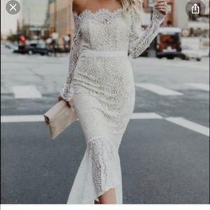 Vici Elegance Lace Trumpet Dress